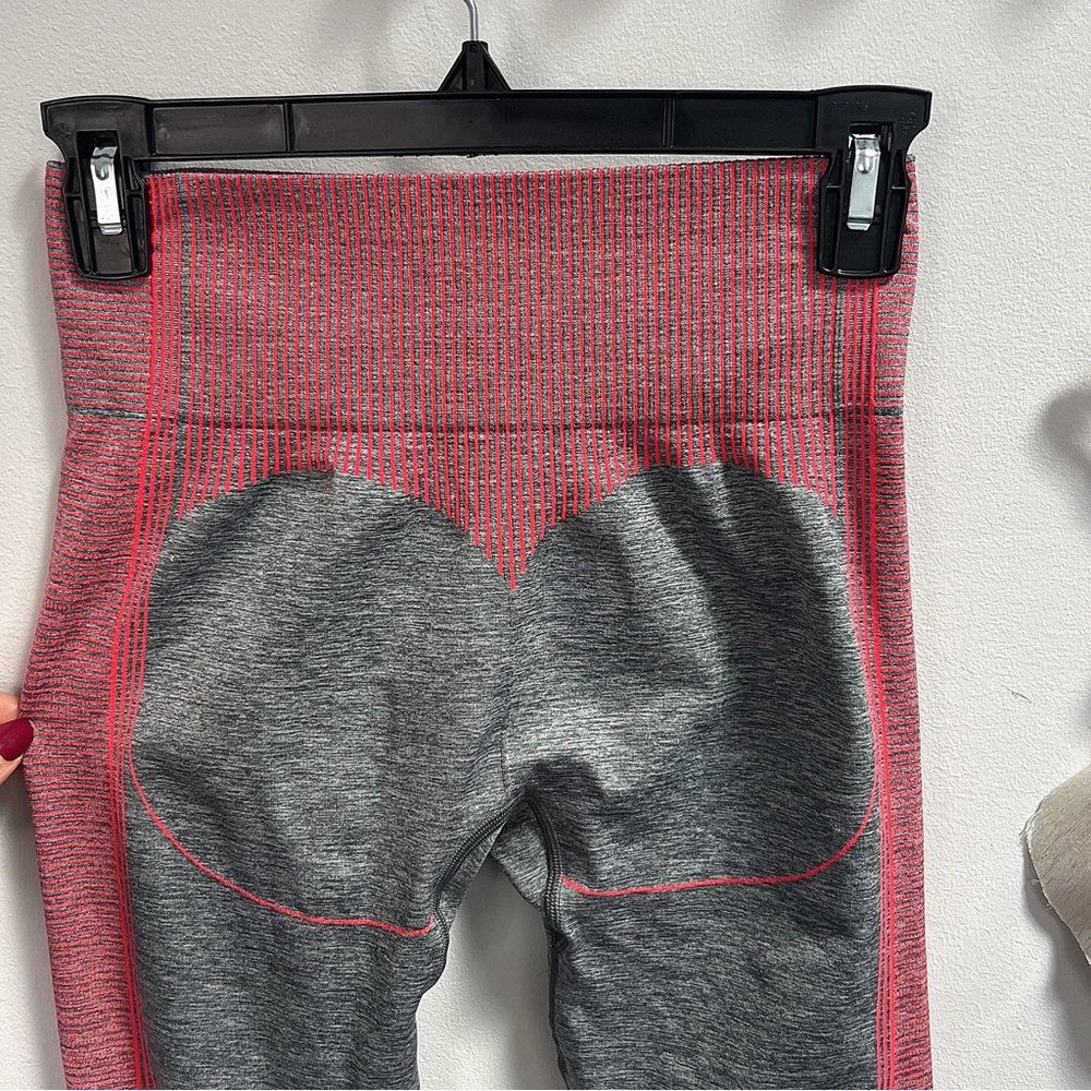 💖Hyper Amplify Leggings💖 - Picture 6 of 10